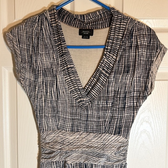 Deletta  Anthropologie M Cream Blue Plaid‎ Short Sleeve Jersey Knit Midi Dress - Picture 2 of 7